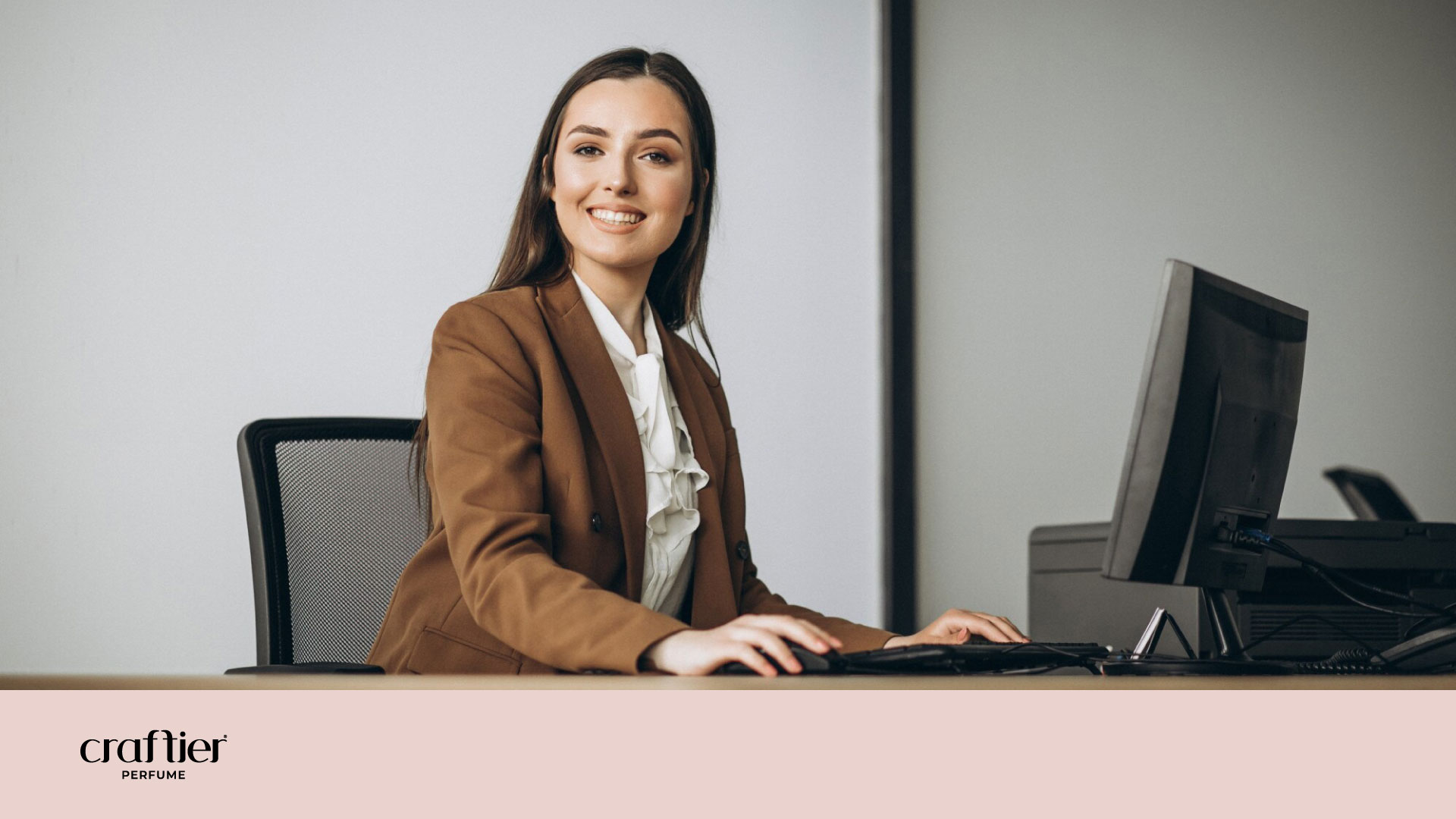 How to Choose a Signature Scent for Your Professional Life? ​