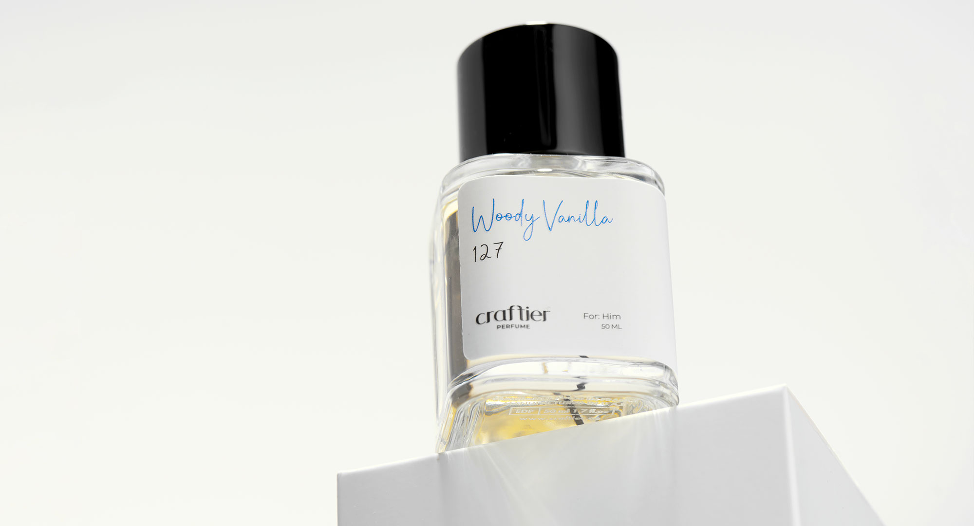 Discover the List of Best Selling Perfumes for Men That Last All Day