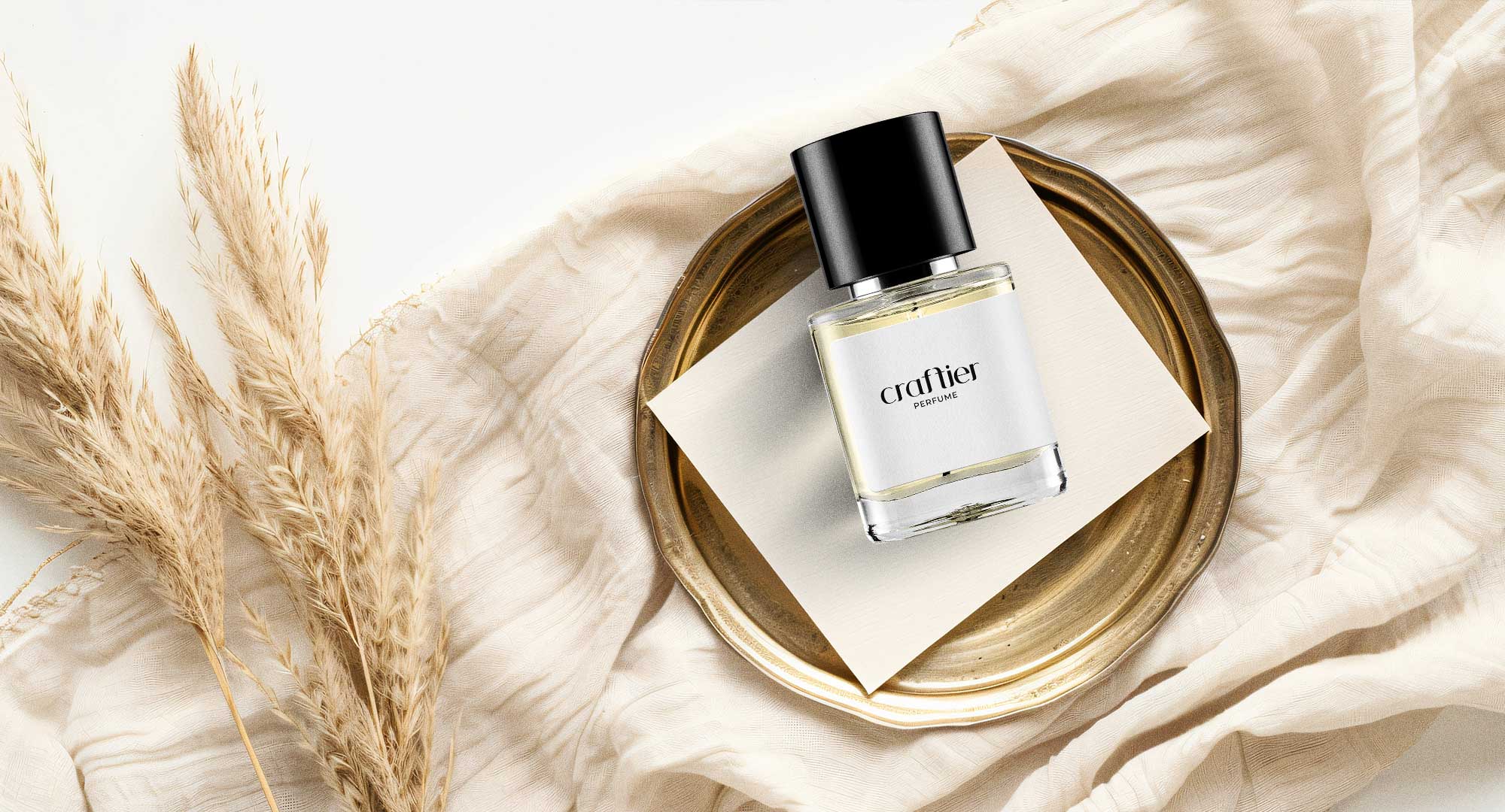 Enticing Fragrances That Captivate Gentlemen's Senses: Sweet-Smelling Perfumes for Men