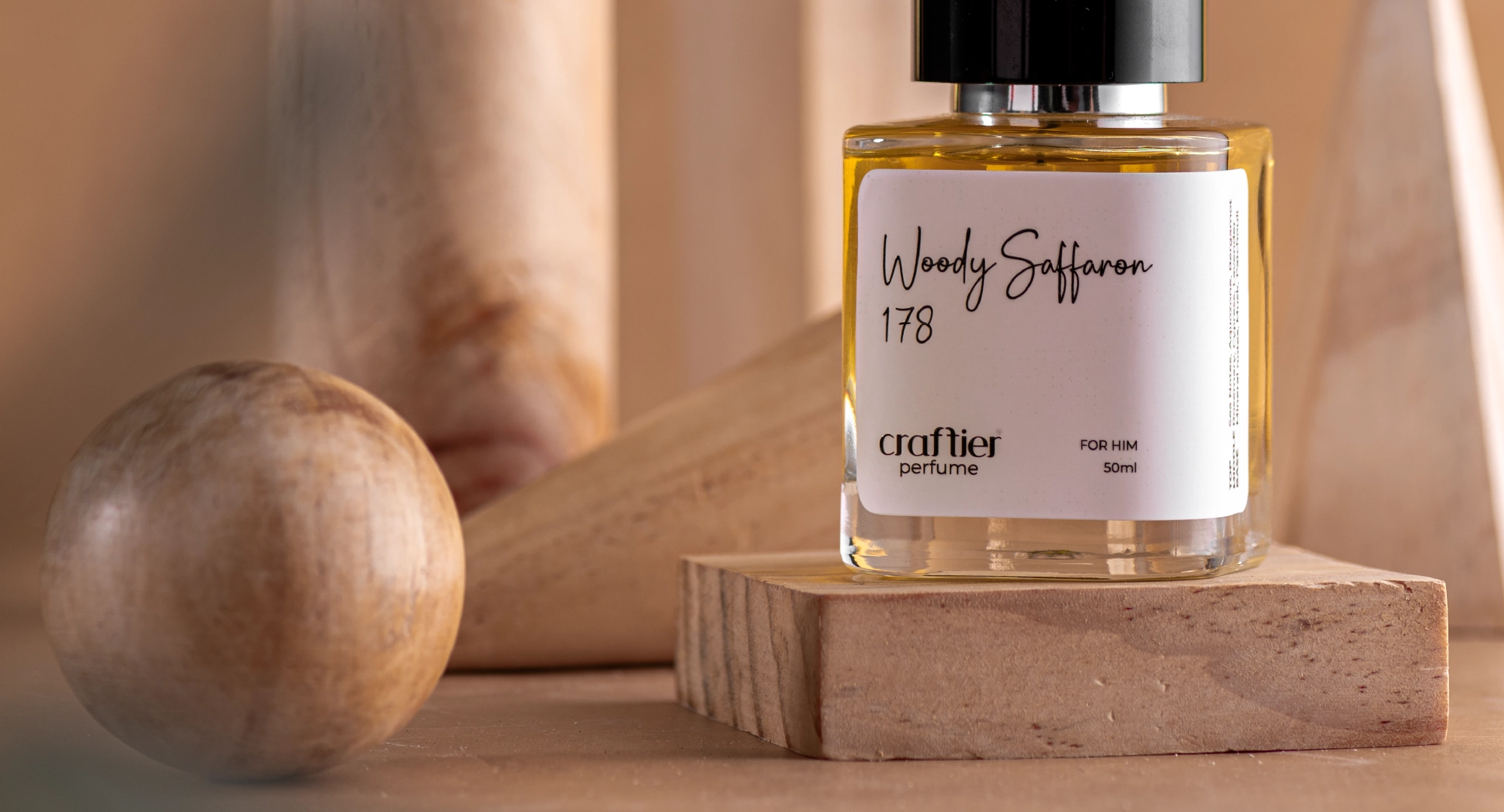 Buy Niche Perfume Online with Ease in the UAE