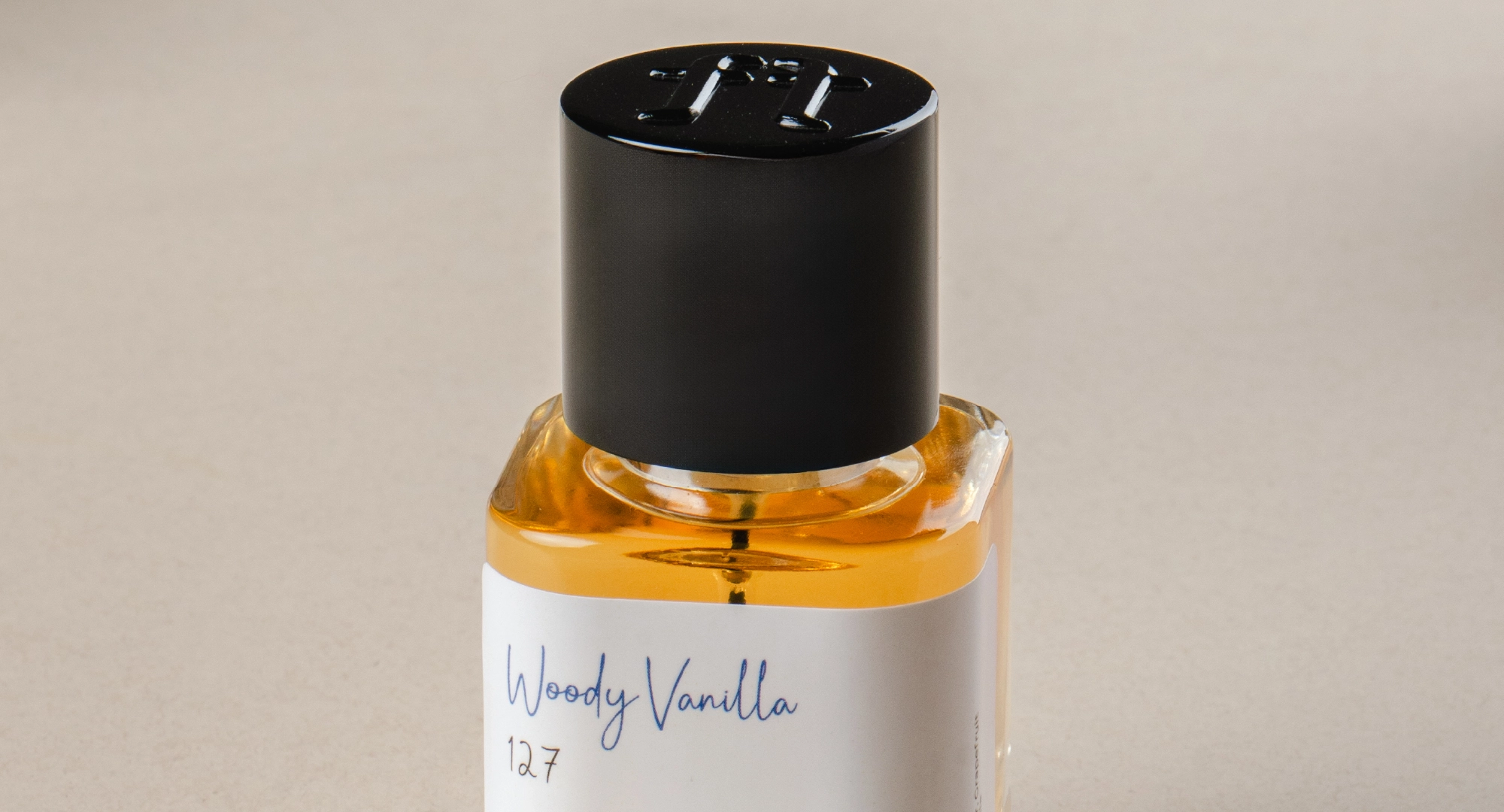 Why Men in the UAE Prefer Craftier Perfumes in Summer?
